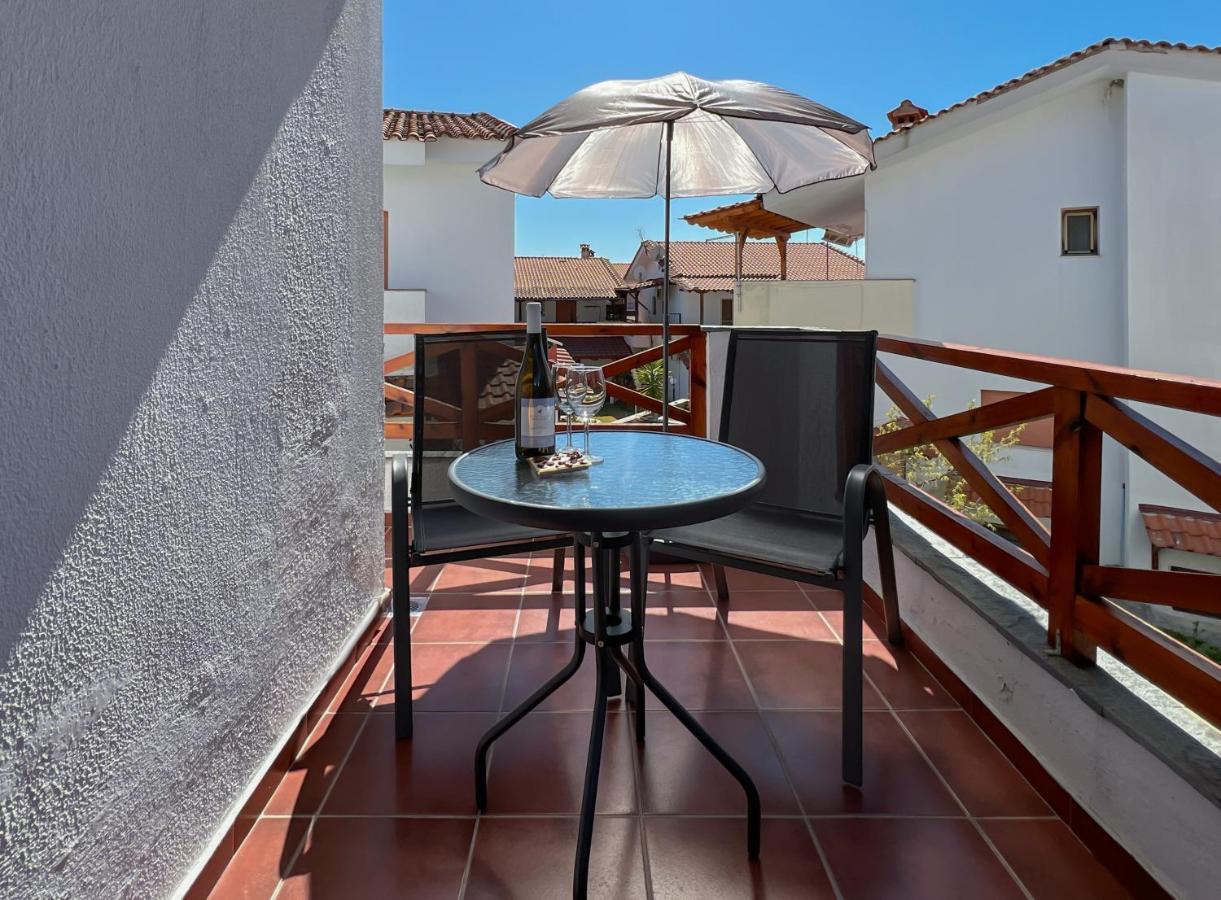 Joseph Village Apartments Fourka Dış mekan fotoğraf